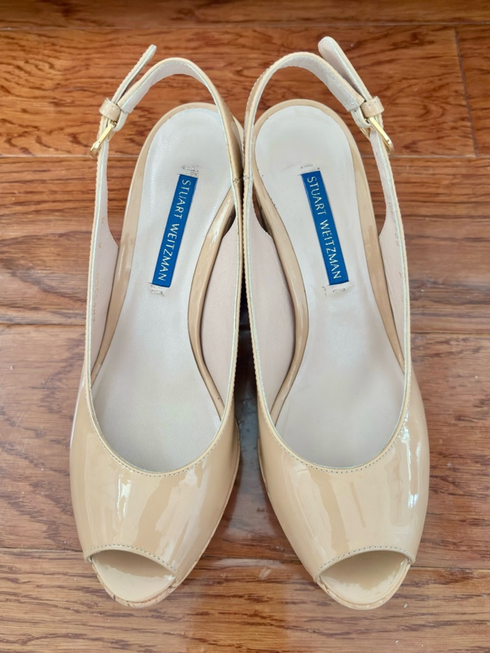 Stuart Weitzman Nude Patent Peep-Toe Slingback Heels. Authentic!!!